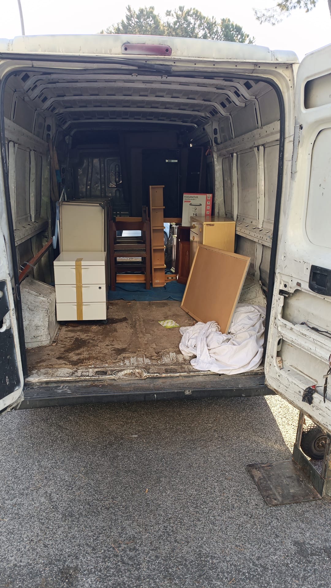 Quante scatole servono per un trasloco a Roma: Guida 2026